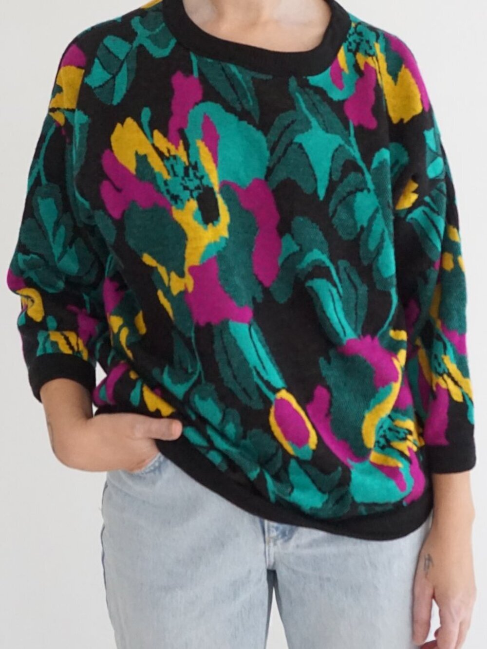 Vintage Westside Black Floral Knit Sweater Bold Colorblock Abstract Sweater L